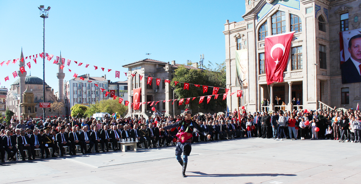 Cumhuriyetimizin 101. yılı Aksaray’da coşku ile kutlandı