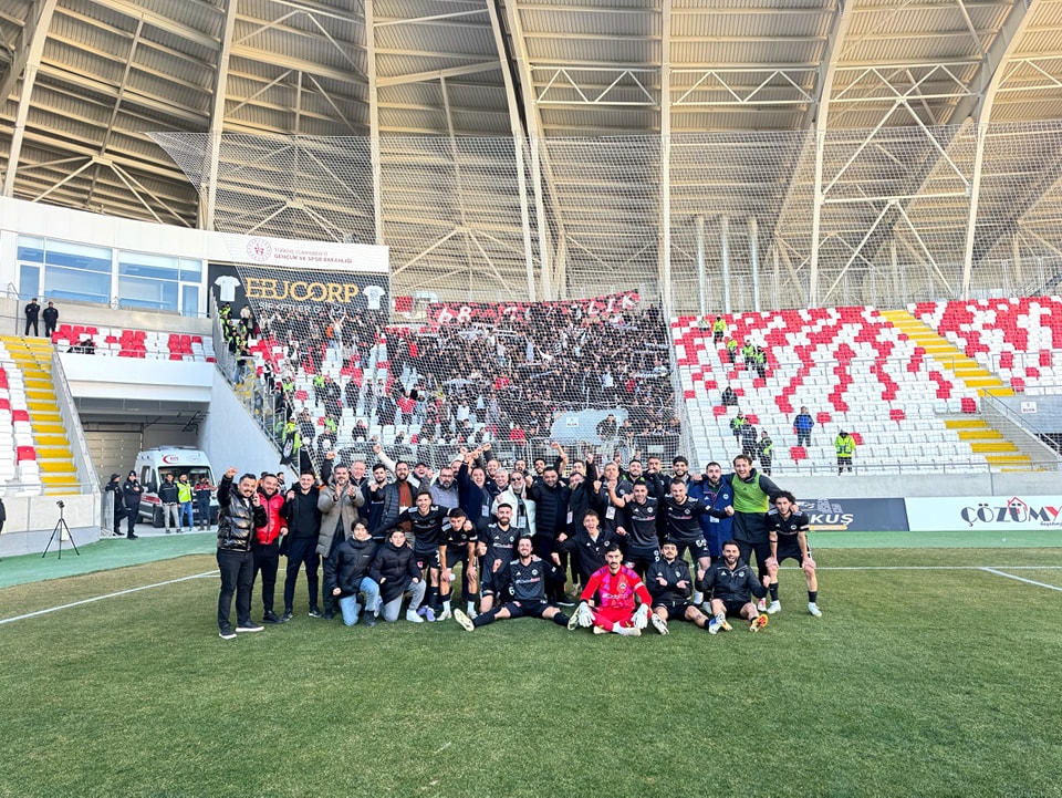 Motolux 68 Aksarayspor’a liderlik yakıştı